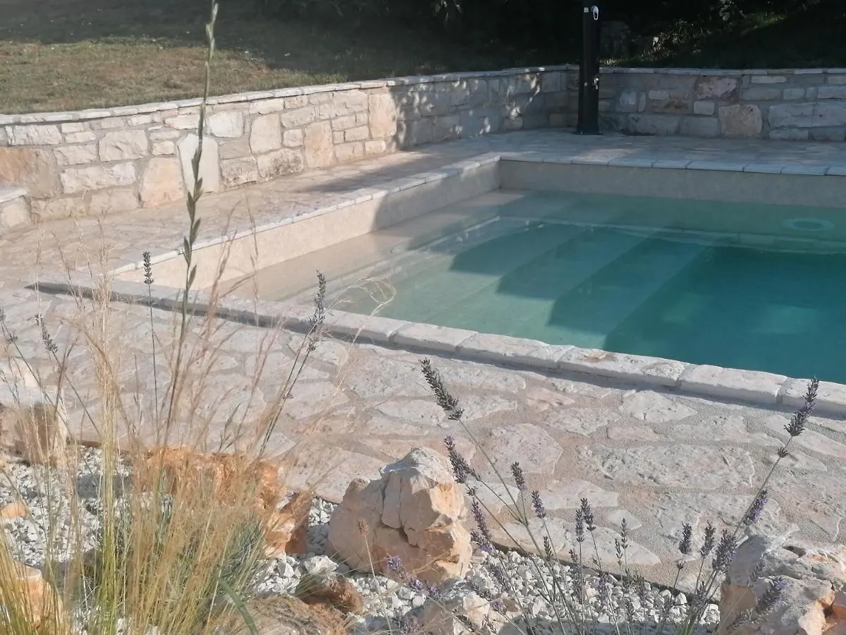 Ferienhaus New!!!Villa D'Vita On Huge Fenced Property Tinjan